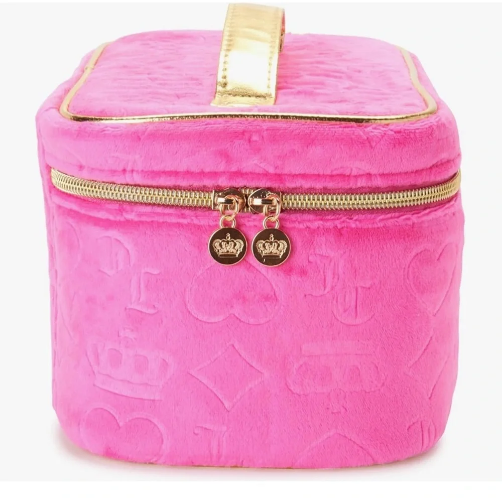 Juicy Couture chic stylish